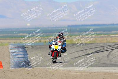 media/May-29-2022-Lets Ride (Sun) [[e8986be515]]/B Group/1020am (Outside Grapevine)/